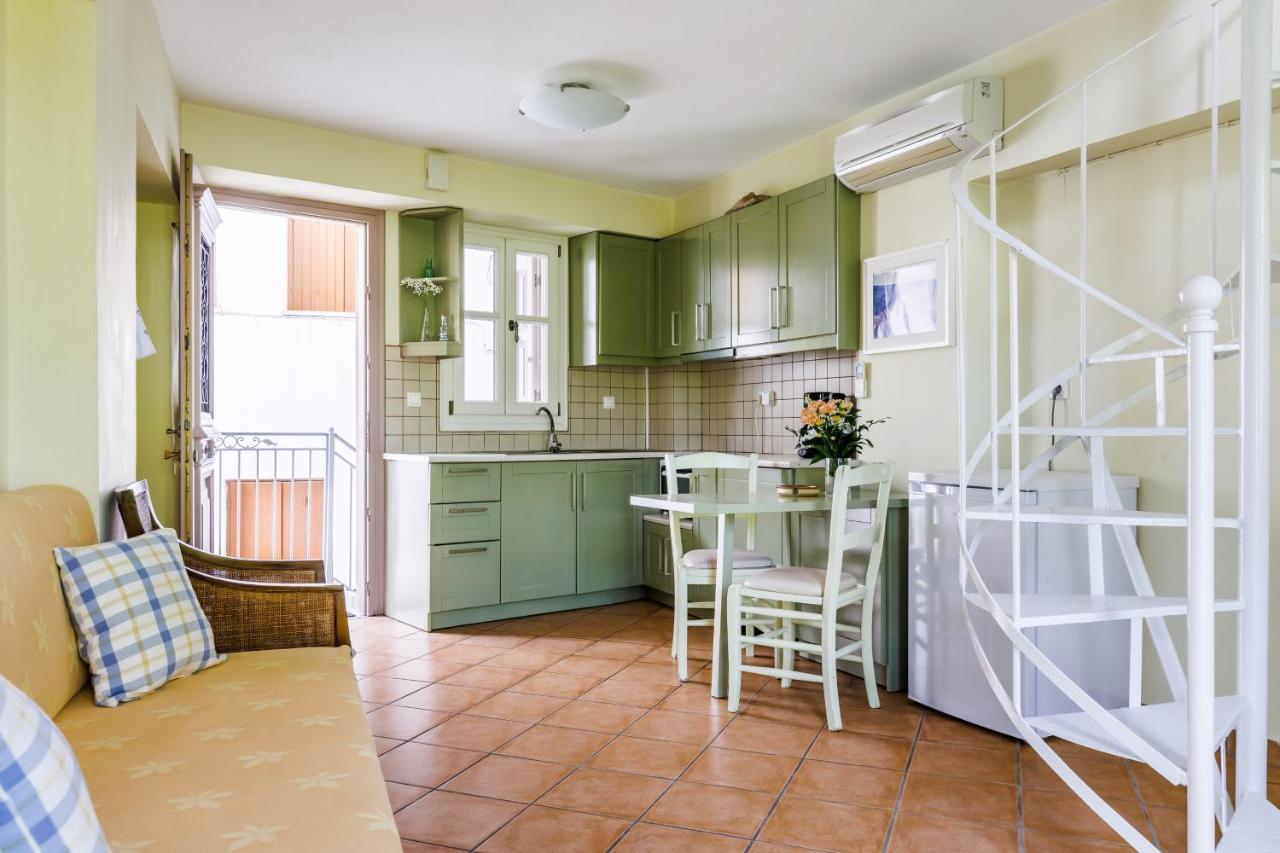 Sentefi Maisonette Скопелос Екстериор снимка